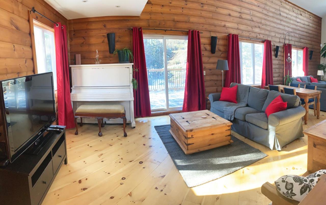 Villa Kilomètre 42 à Val-David Extérieur photo