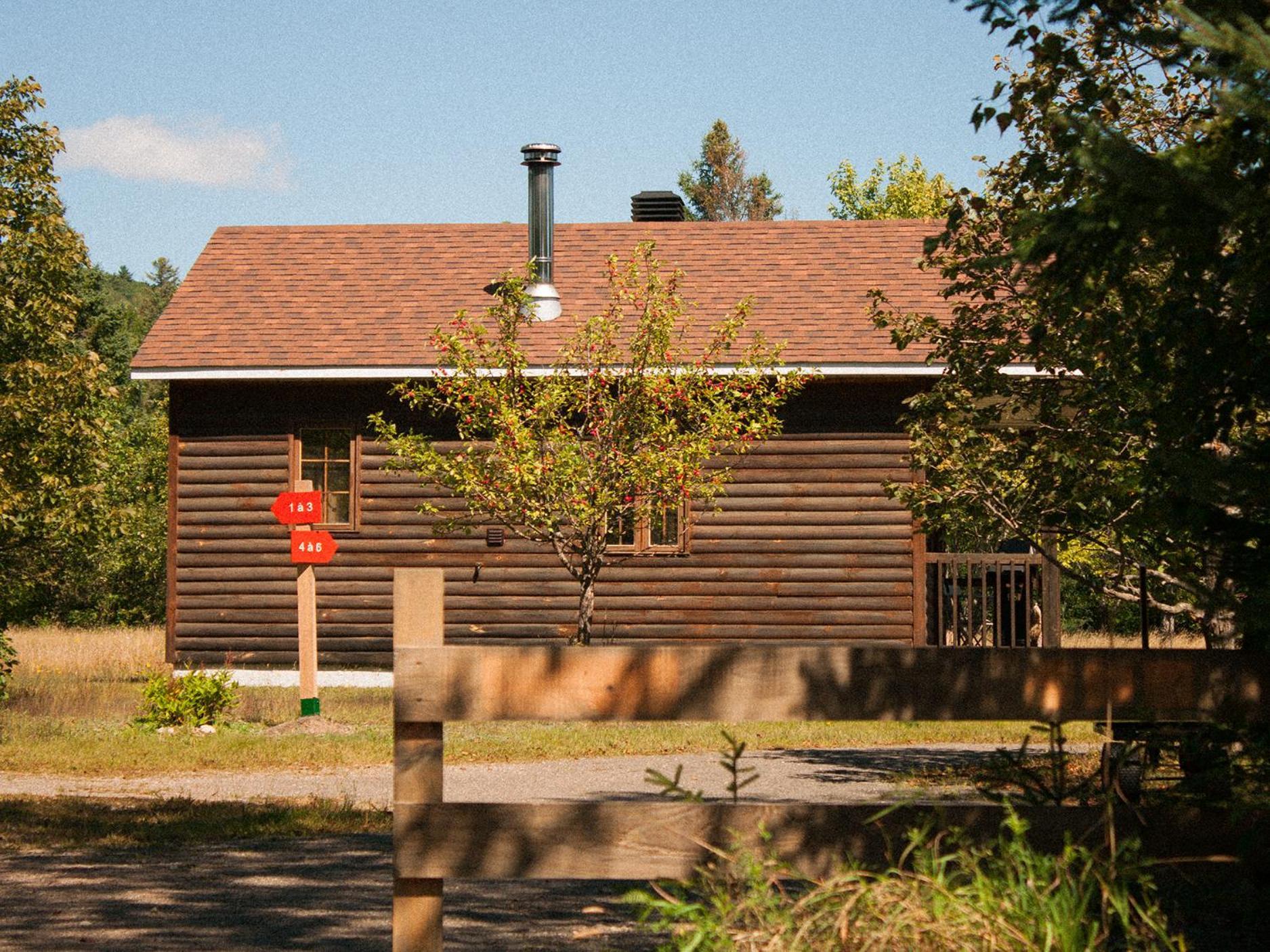 Villa Kilomètre 42 à Val-David Extérieur photo